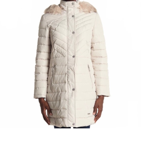 Kenneth Cole New York Quilted Ivory Puffer Jacket W Faux Fur Size S - Picture 2 of 11
